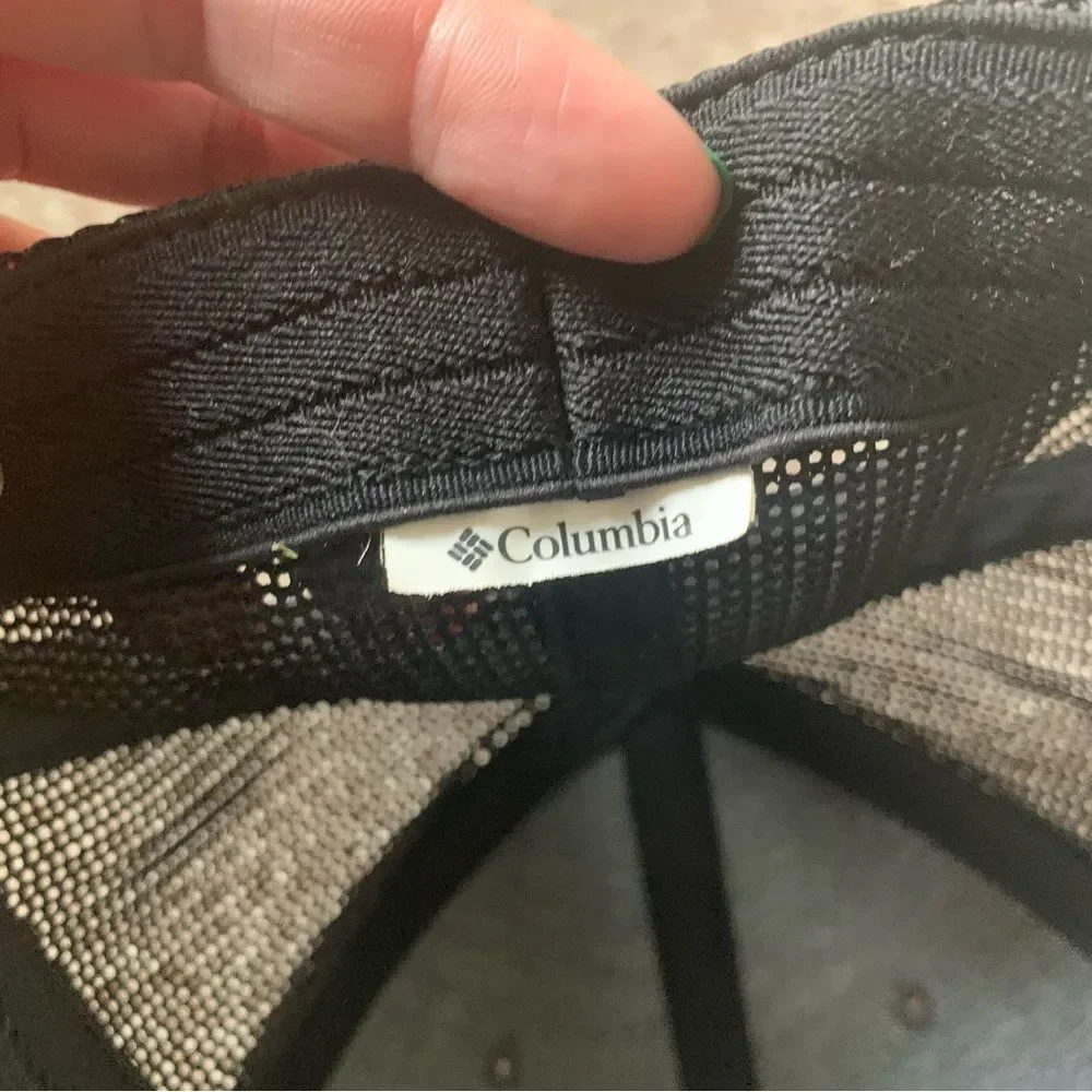 Columbia Black Grey Mesh Baseball Cap